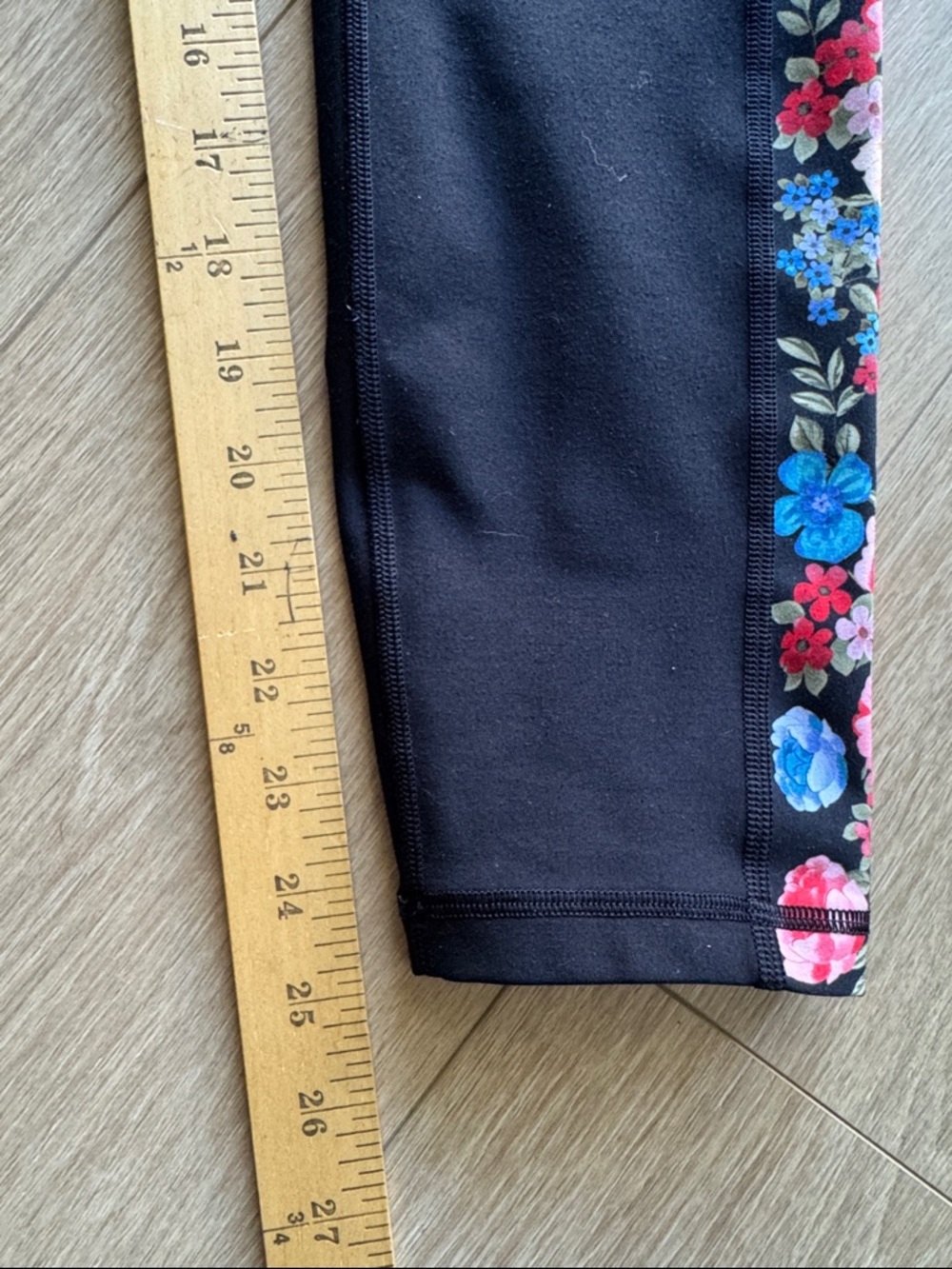 Johnny Was Bee Active Leggings With Pockets Black Rose Size L - Picture 14 of 14